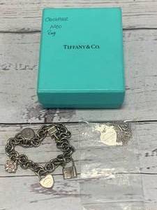 lot 103 image: 1.5oz Silver .925 Tiffany Charm (no clasp) Bracelet & Necklace