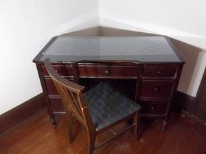 lot 31 image: Phone Desk With Chair (No Glass Top)