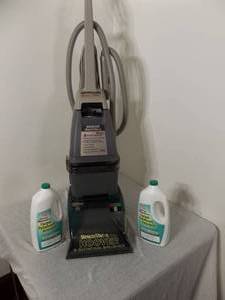 lot 33 image: Hoover Steam Vac