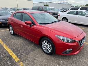 lot 18 image: 2015 Mazda 3