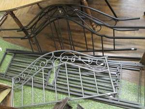 lot 235 image: Metal Dcor, & Shelving Pieces Se...