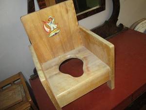 lot 274 image: Antique Childs Potty Chair RM#9...