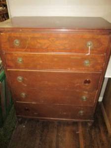 lot 289 image: Antique Dresser 35 X 19 X 47 ...