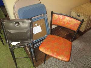 lot 309 image: Lot of Folding Chairs See Photo ...