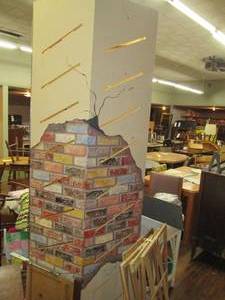 lot 365 image: Display Cabinet 18 Sections X 92 ...