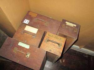 lot 393 image: (5) Wood Drawers, Various Sizes ...