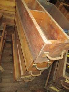 lot 401 image: (5) Wood Drawers, Various Sizes ...