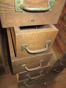 lot 408 image: (5) Wood Drawers, Various Sizes ...