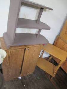 lot 441 image: (2) Tables 27.25X 11.5 X 24, 1...