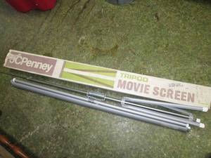lot 453 image: Movie Screen Tripod See Photos R...