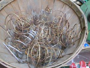 lot 584 image: Barrel of Various Sized Springs Se...