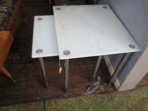 lot 43 image: (2) Glass Top Nesting Tables (Large...