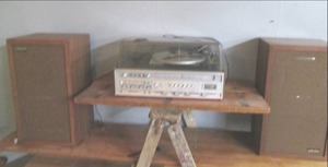 lot 44 image: Vintage SoundDesign Turntable With ...