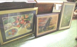 lot 115 image: (3) Wall Hangings See Photos RM#...