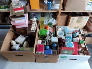 Collection Of Avon Soaps, Perfumes & Collectibles