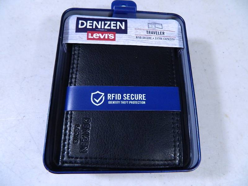 Denizen clearance levis wallet