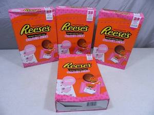 100 New Reese Peanut Butter Cups