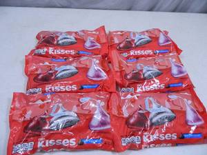 6 New 11oz Bags of Hershey Kisses