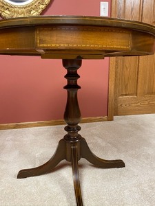 lot 2 image: Vintage Drum Table