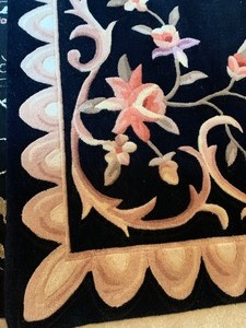 lot 105 image: Large Decorative Area Rug Chinese Hand Tufted