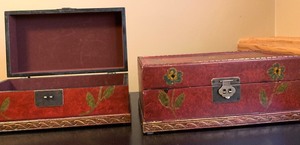 lot 189 image: Decorative Painted Boxes