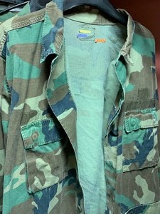 lot 223 image: Lot of CamoMilitary Apparel