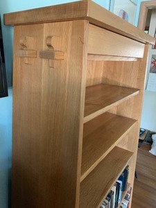 lot 25 image: Decorative Bookshelf