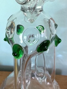 lot 24 image: Art Glass Decanter