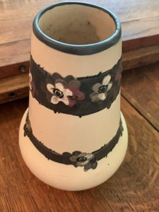 lot 153 image: Weller Vase