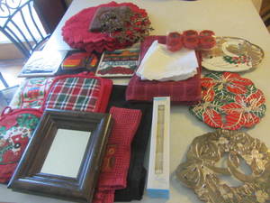 Tiles, Trivet, Linens