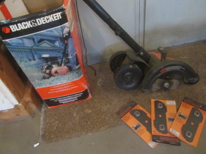B&D Edger