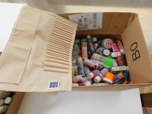 Lot Art Paints