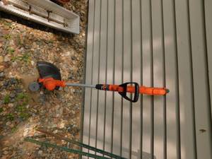 Black & Decker Weed Wacker