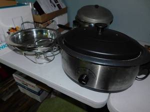 Crock Pot and Serving Dish