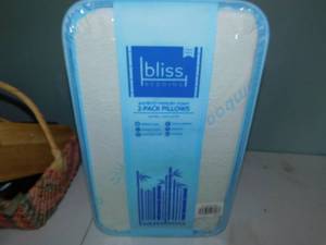 Bliss Bedding 2 Bamboo Memory Foam Pillows