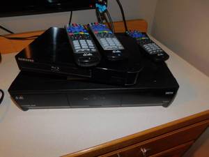 Samsung Blueray DVD and Dish VIP722K DVR