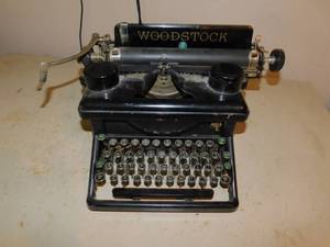Vintage Woodstock Typewriter