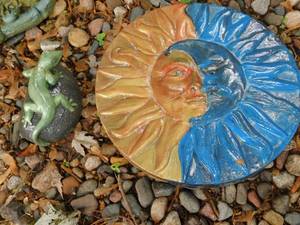 2 Garden Decorations