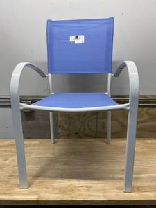 lot 30 image: HAMPTON BAY Mix and Match Stackable Steel Sling Outdoor Patio Dining Chair in Periwinkle Purple