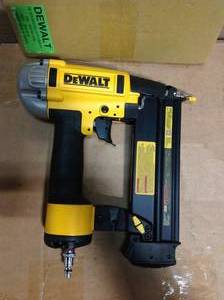 DEWALT 18-Gauge Pneumatic Corded Brad Nailer in good condition