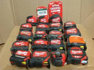 MIX LOT OF Milwaukee 25 ft. and 16 ft. STUD Tape Measure in good condition