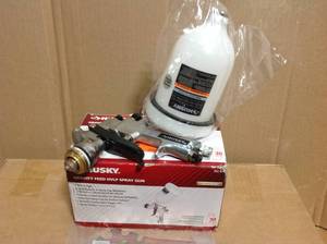 Husky Gravity Feed HVLP Spray Gun in good condition