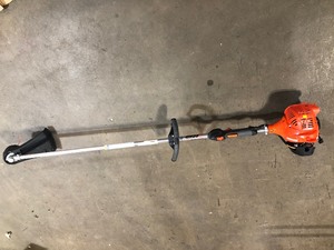 ECHO 21.2 cc Gas 2-Stroke Cycle Straight Shaft Trimmer In good condition see pics