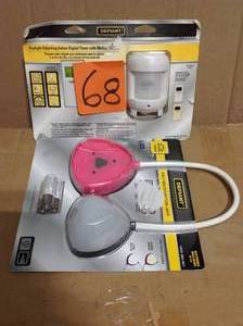 lot 68 image: Defiant 3-in-1 Multi-function Light- Pink&ampGrey  PLUS SunSmart 8 Amp In-Wall temporizador digital in good condition