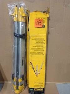 lot 81 image: DEWALT Construction Tripod in good condition