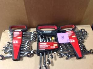 Lot of Husky Ratcheting Combination Wrench Set, SAEMM (10-Piece) costumer returns