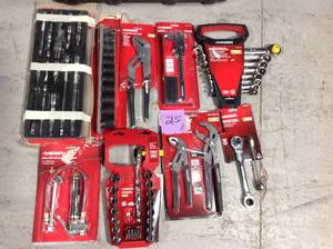 MIX LOT OF HUSKY TOOLS costumer returns varios conditions
