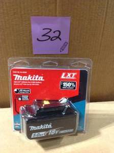 Makita 18-Volt Ni-MH 2.6 Ah Battery 1834, Pod Style (2-Pack) in good condition