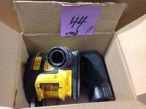 DEWALT 20-Volt MAX XR Lithium-Ion Cordless Brushless 5 in. Random Orbital Sander (Tool-Only)  USED