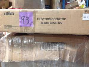 Summit Appliance 21 in. Coil Electric Cooktop in Stainless Steel with 2 Elements in good conditions